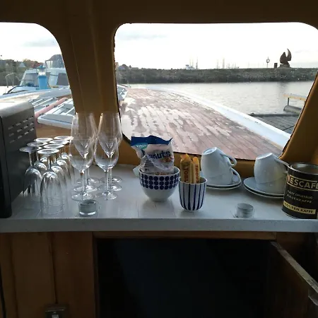 Botel Yachten Emma Fano